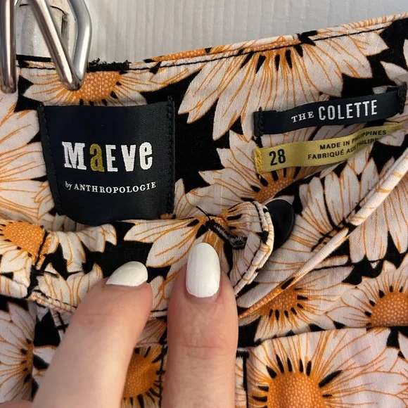 MAEVE The Colette Wide Leg Cropped Pants in Daisy - Picture 5 of 5